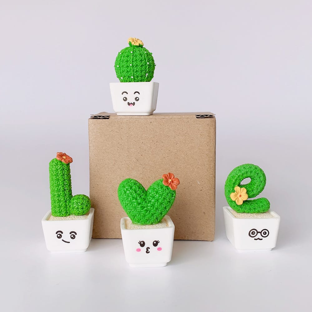 🌵 "LOVE" Cactus Mini Figurine Set